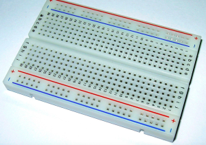 Breadboard adalah